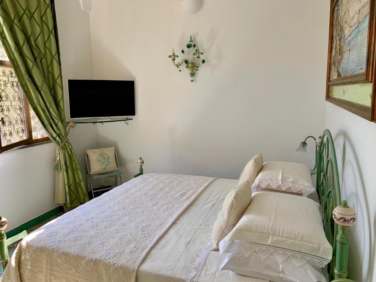 Deluxe Double Room with Sea View,977240695:JPEG